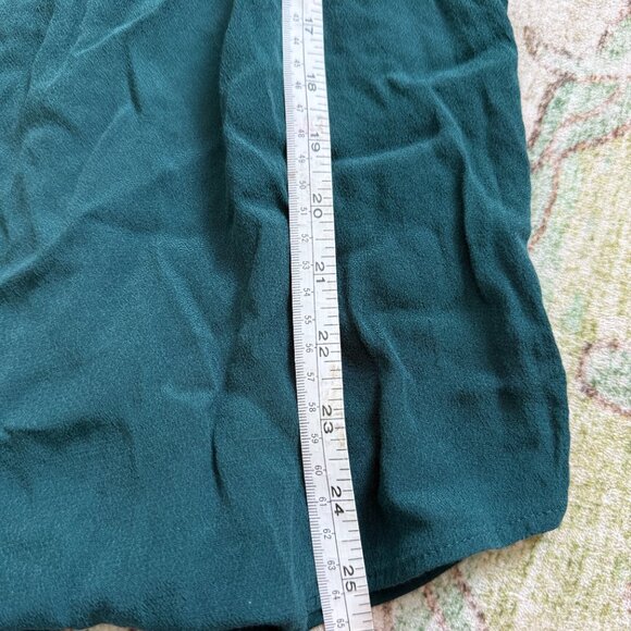 Daniel Rainn Emerald Green Top with Crochet Neckline Large - Picture 9 of 9